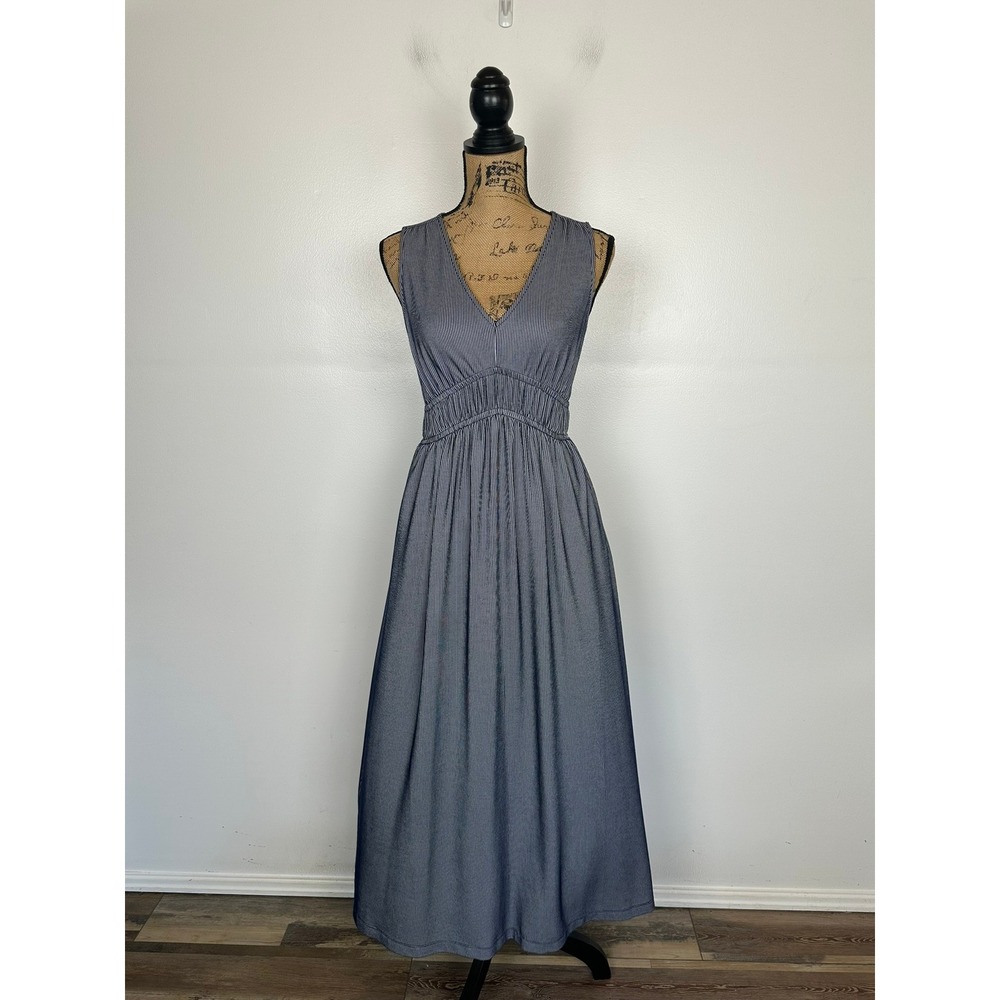 Time And Tru Stretchy Knit Maxi Dress M Blue Empire Waist Sleeveless Pockets